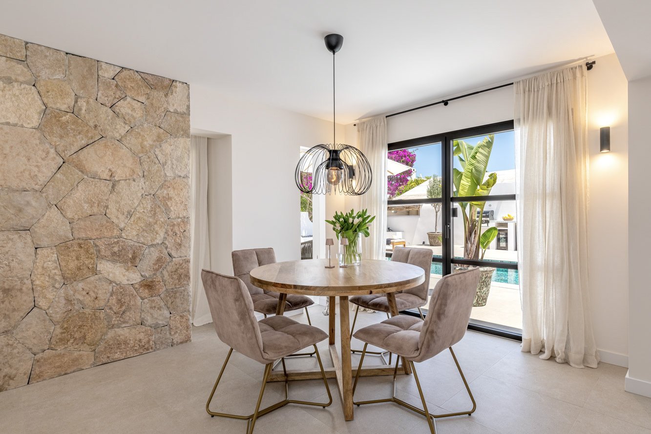 Exklusive Traumvilla mit Meerblick und Pool