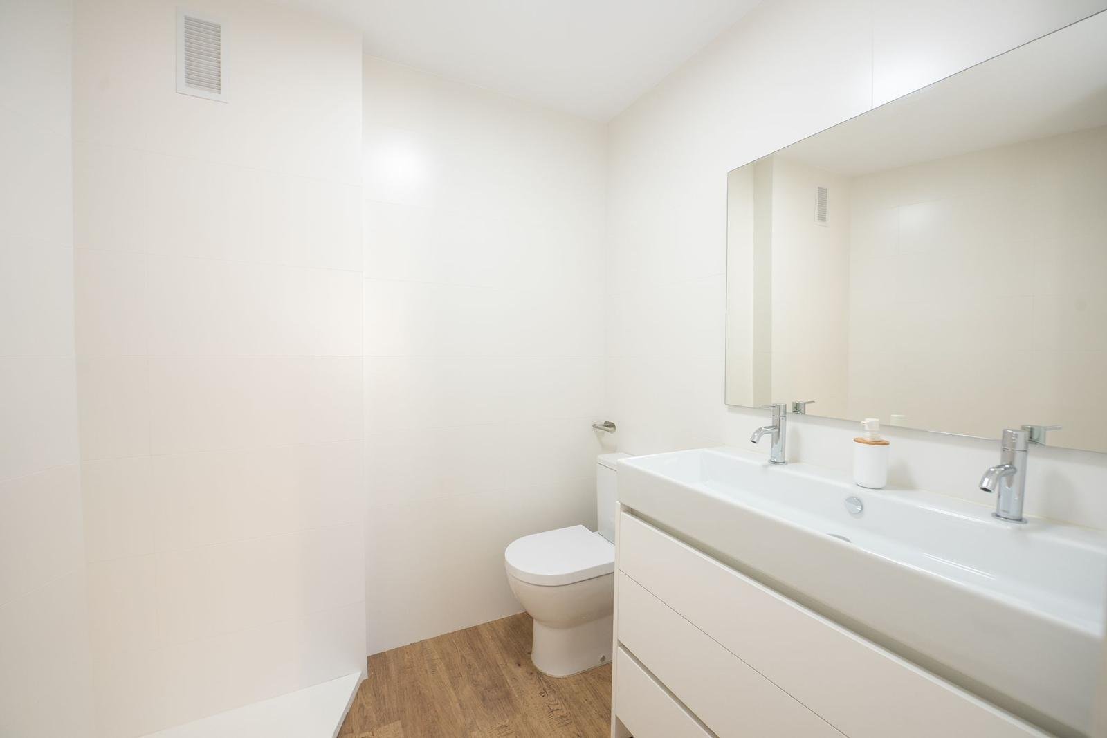 Modernisierte Wohnung mit Garage und Blick auf die historischen Mühlen!
