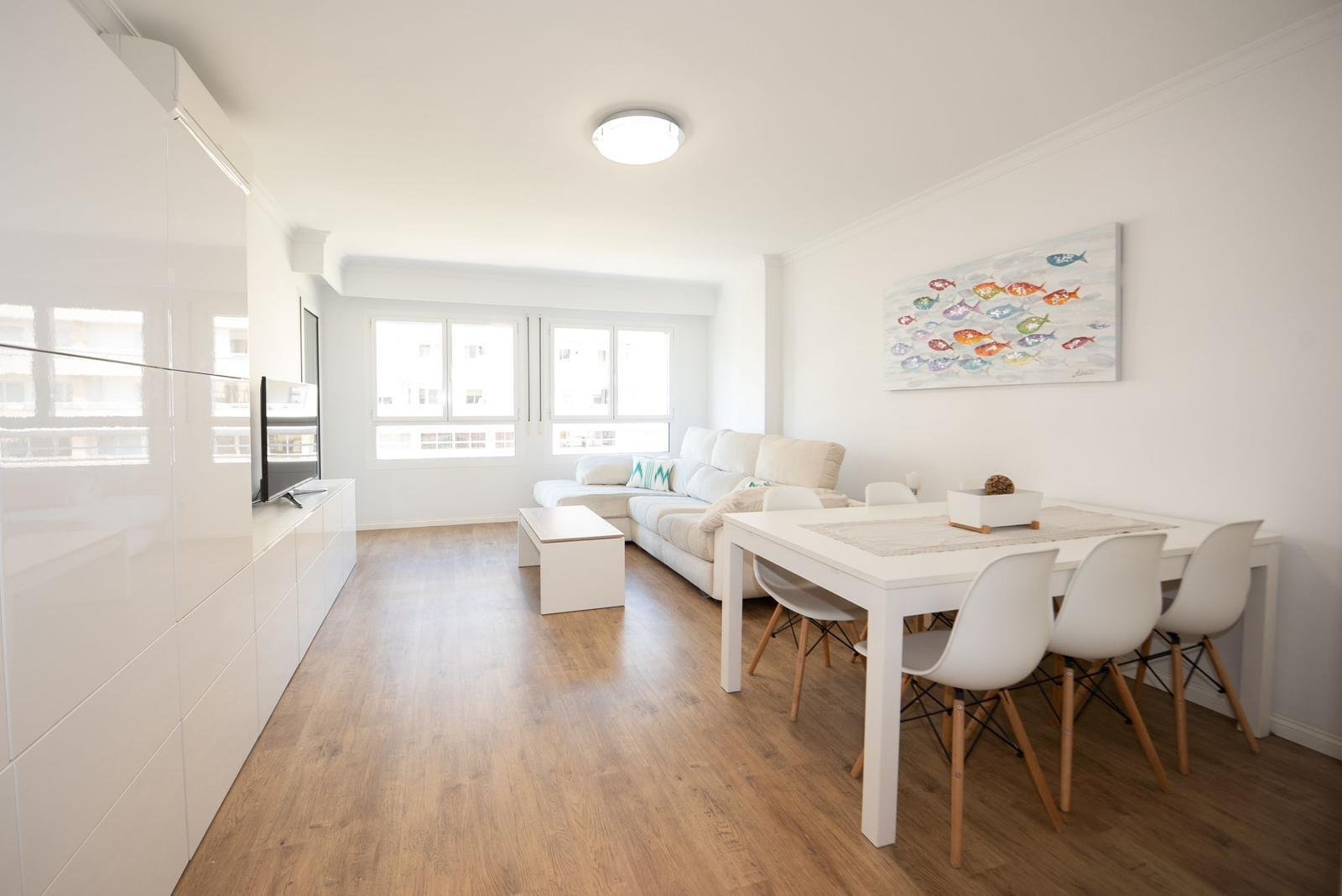 Modernisierte Wohnung mit Garage und Blick auf die historischen Mühlen!
