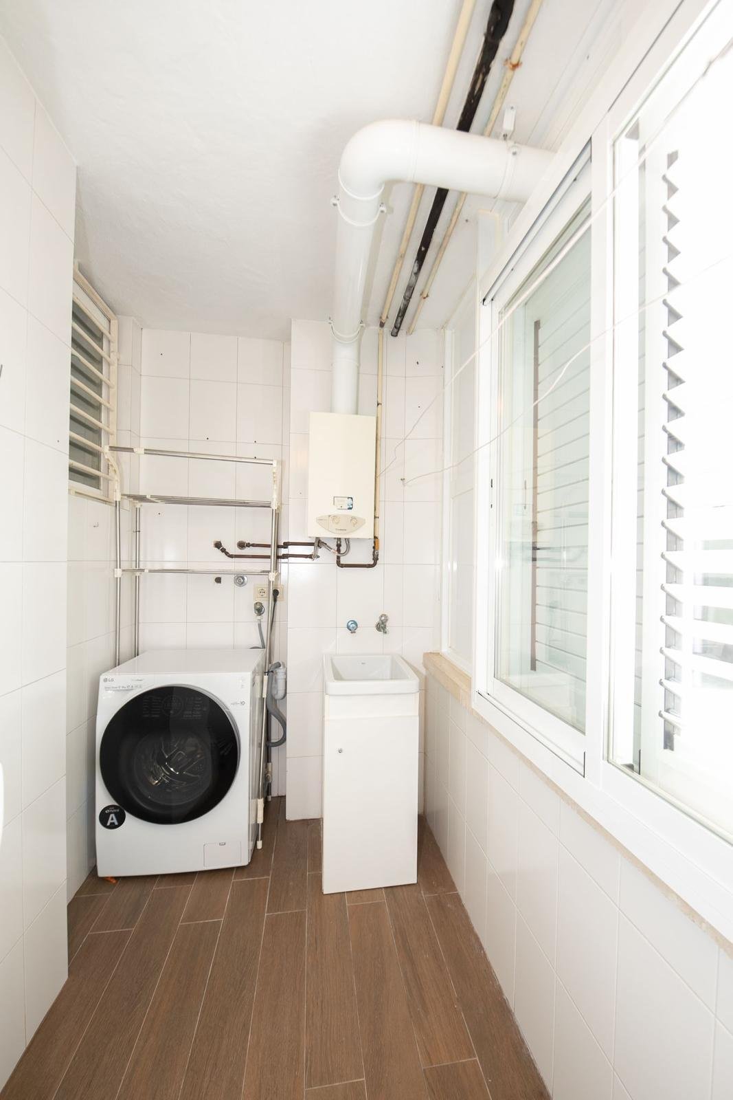 Modernisierte Wohnung mit Garage und Blick auf die historischen Mühlen!