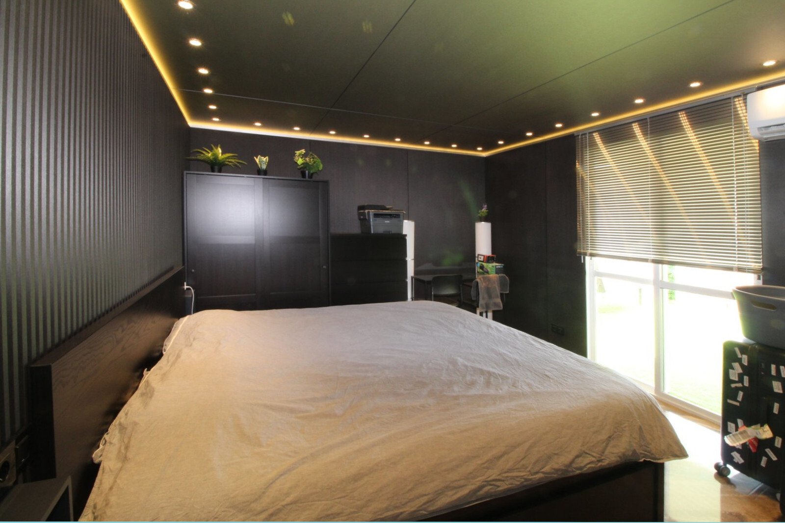 Traumhafte kernsanierte Duplex-Wohnung mit Meerblick und privater Dachterrasse