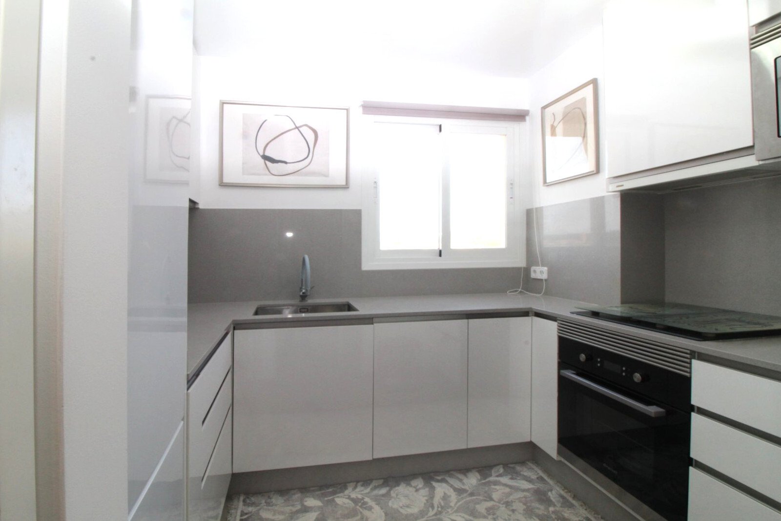 Traum-Penthouse in Top-Lage – Ihre neue Wohlfühloase!