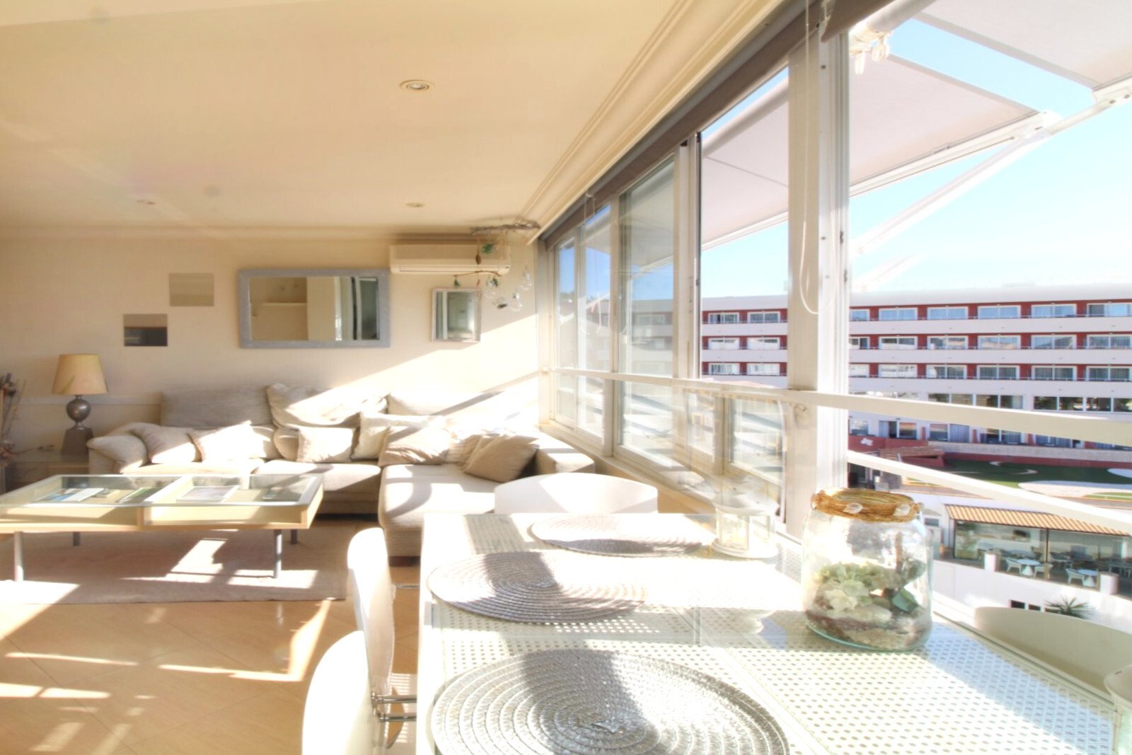 Traumhaft schöne Wohnung mit Meerblick  in Strandnähe