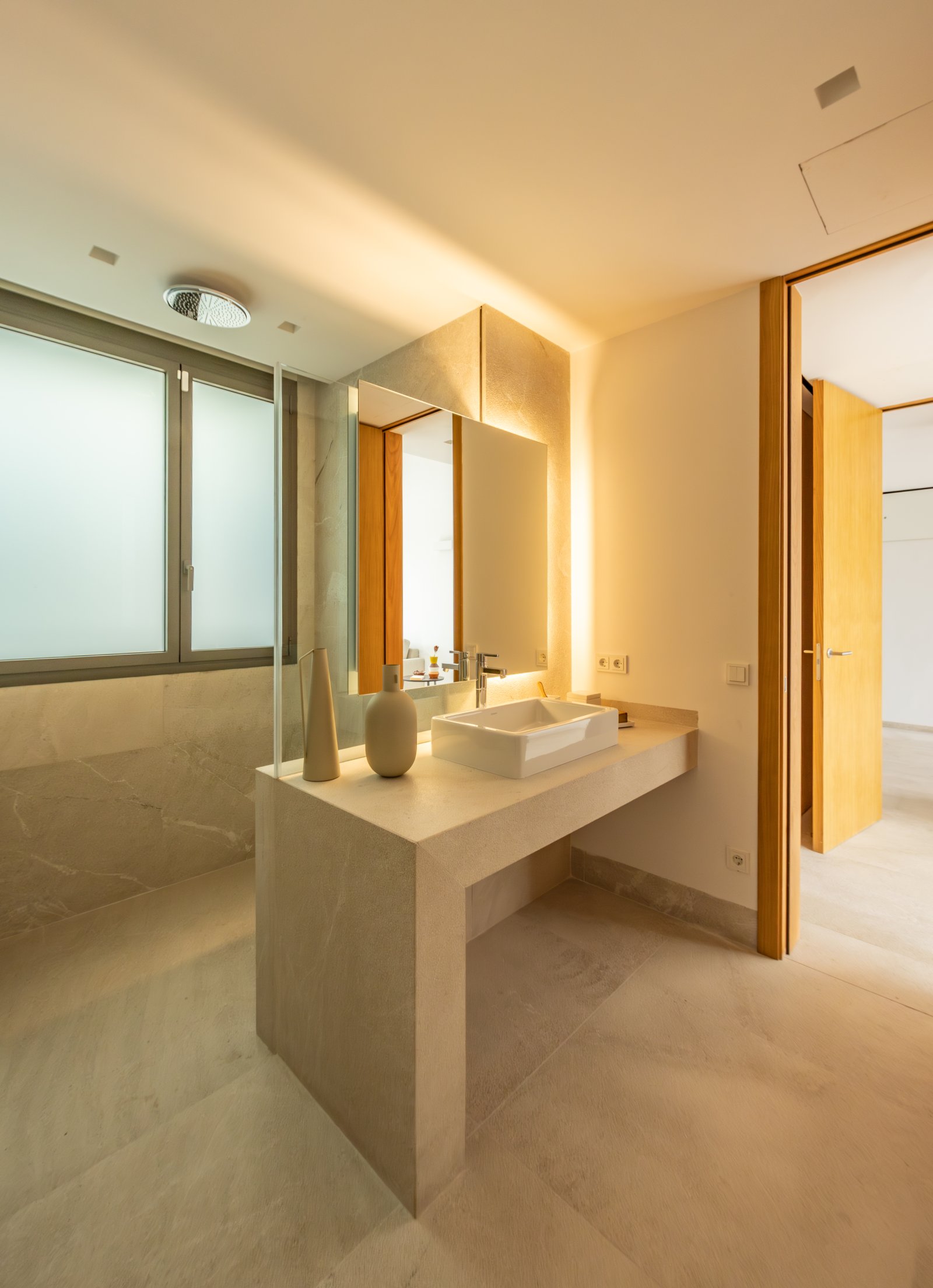 Luxus Designer Villa mit atemberaubendem Meerblick