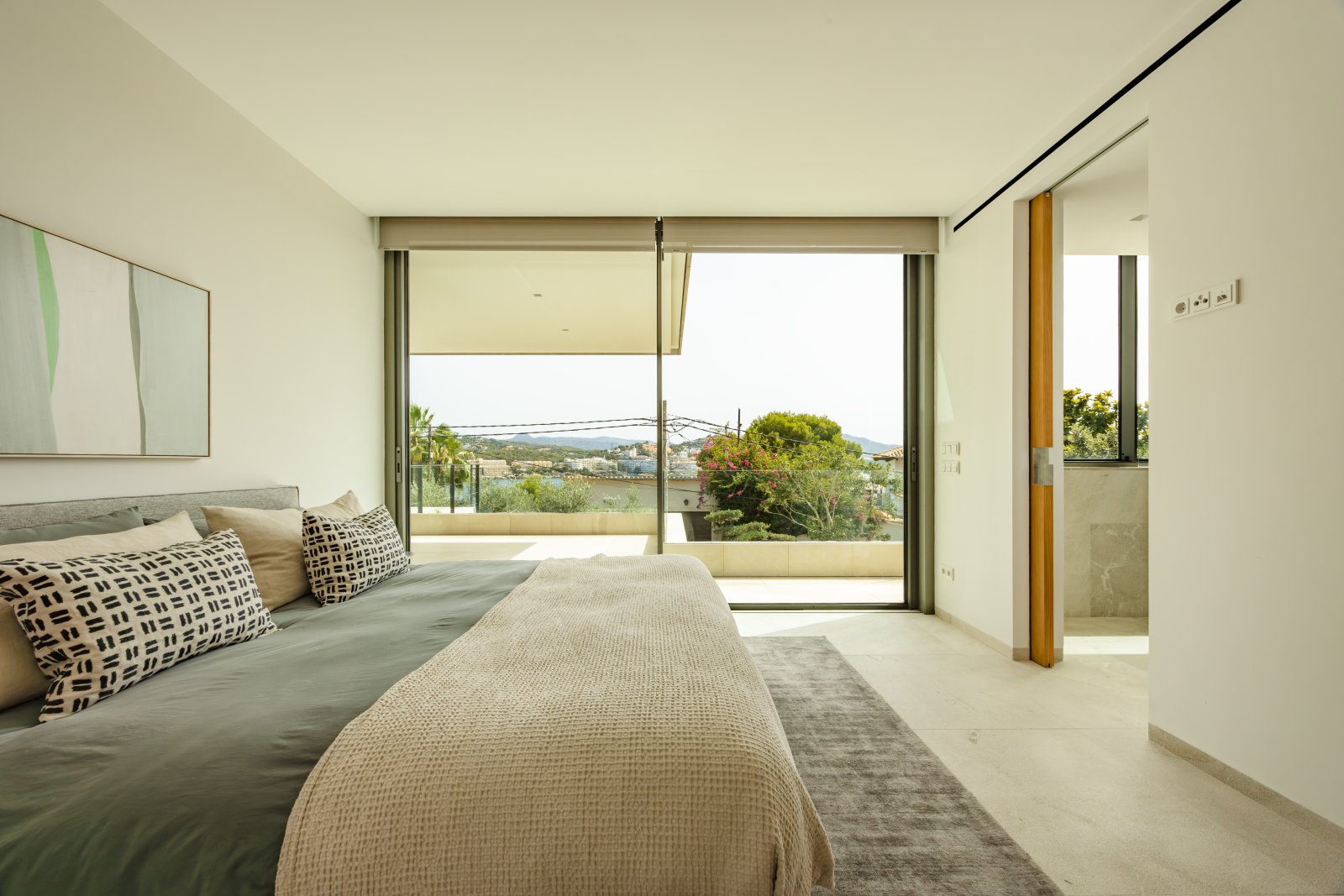 Luxus Designer Villa mit atemberaubendem Meerblick