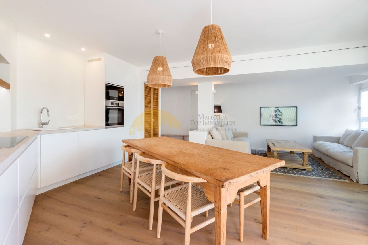 Exklusive Design-Wohnung mit Panoramablick – Stilvoll Wohnen mit Blick auf Palma