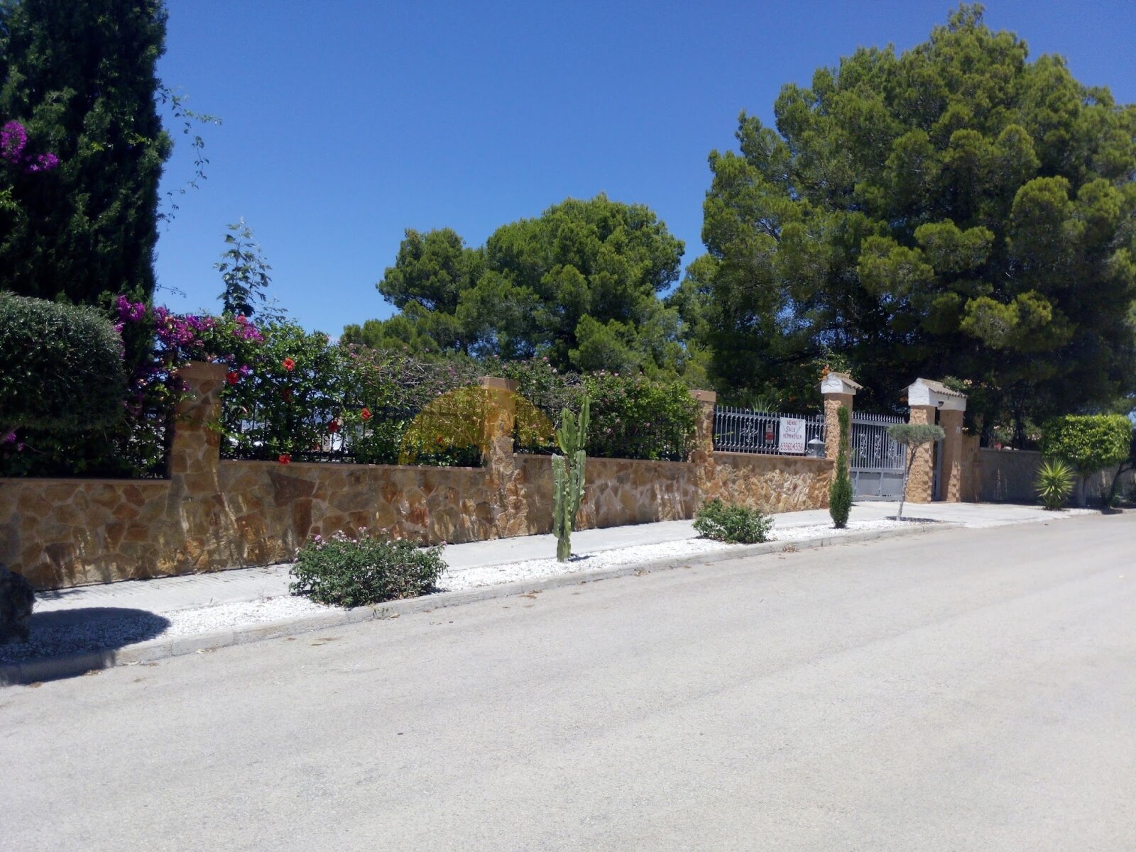 Exklusive Villa mit Meerblick und beeindruckendem Outdoor-Bereich