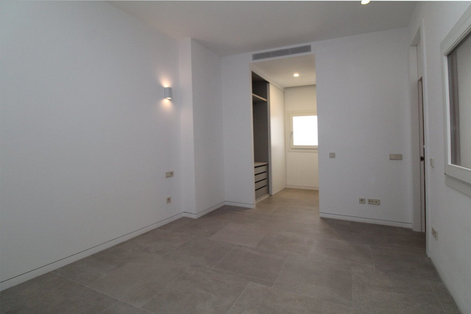 Stilvolles Maisonette-Penthouse im Herzen des Paseo del Borne