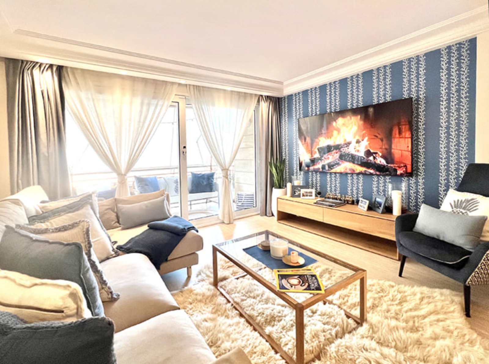 Wohnen mit zeitloser Eleganz – Stilvolle, renovierte Wohnung in Toplage