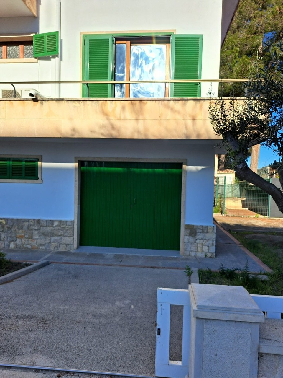 Garage Garage