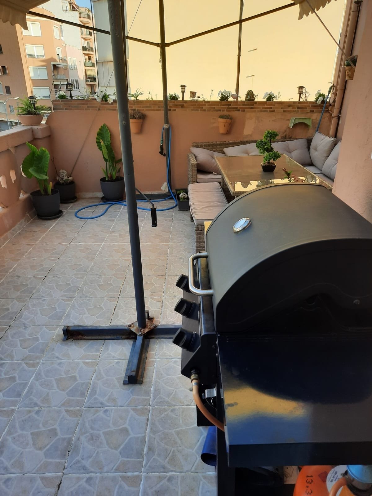 Terrasse mit Grill Terrasse mit Grill