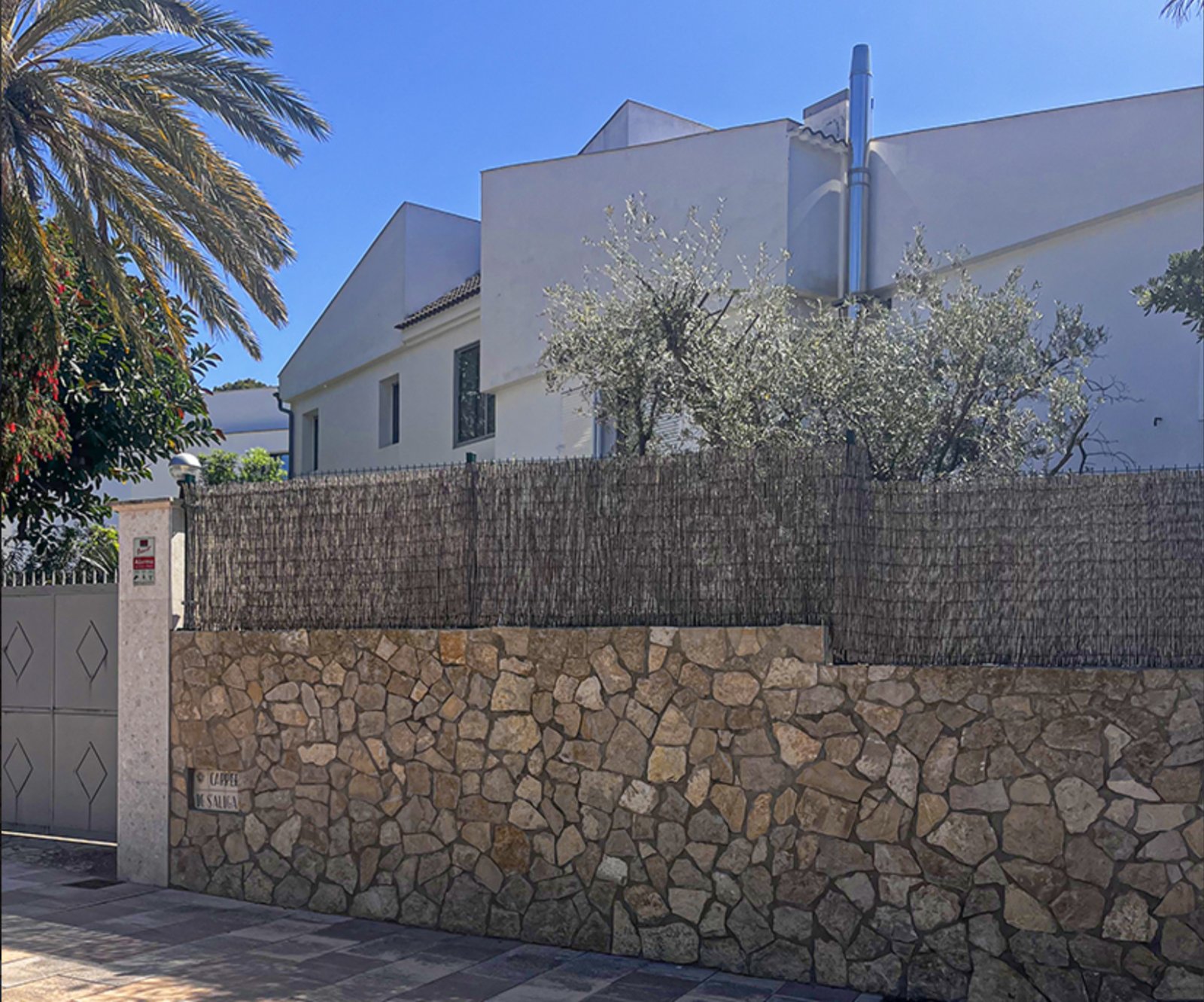 Ansicht auf die Villa Ansicht auf die Villa