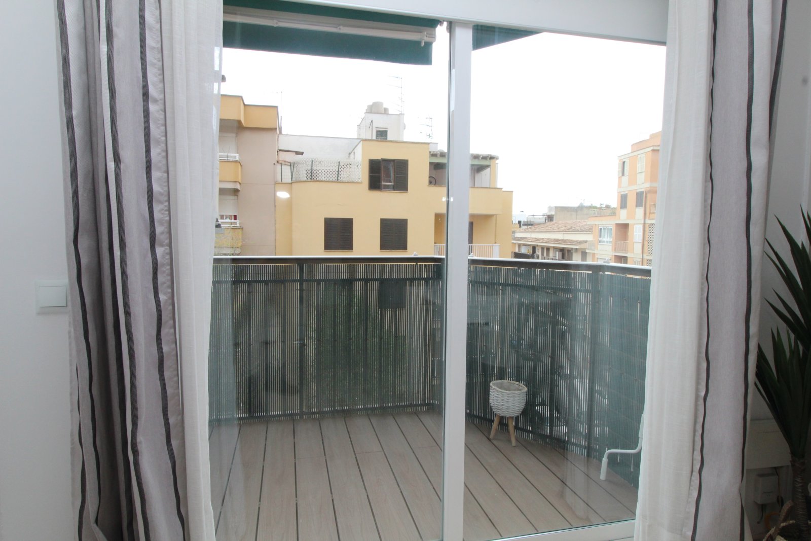 Balkon Balkon