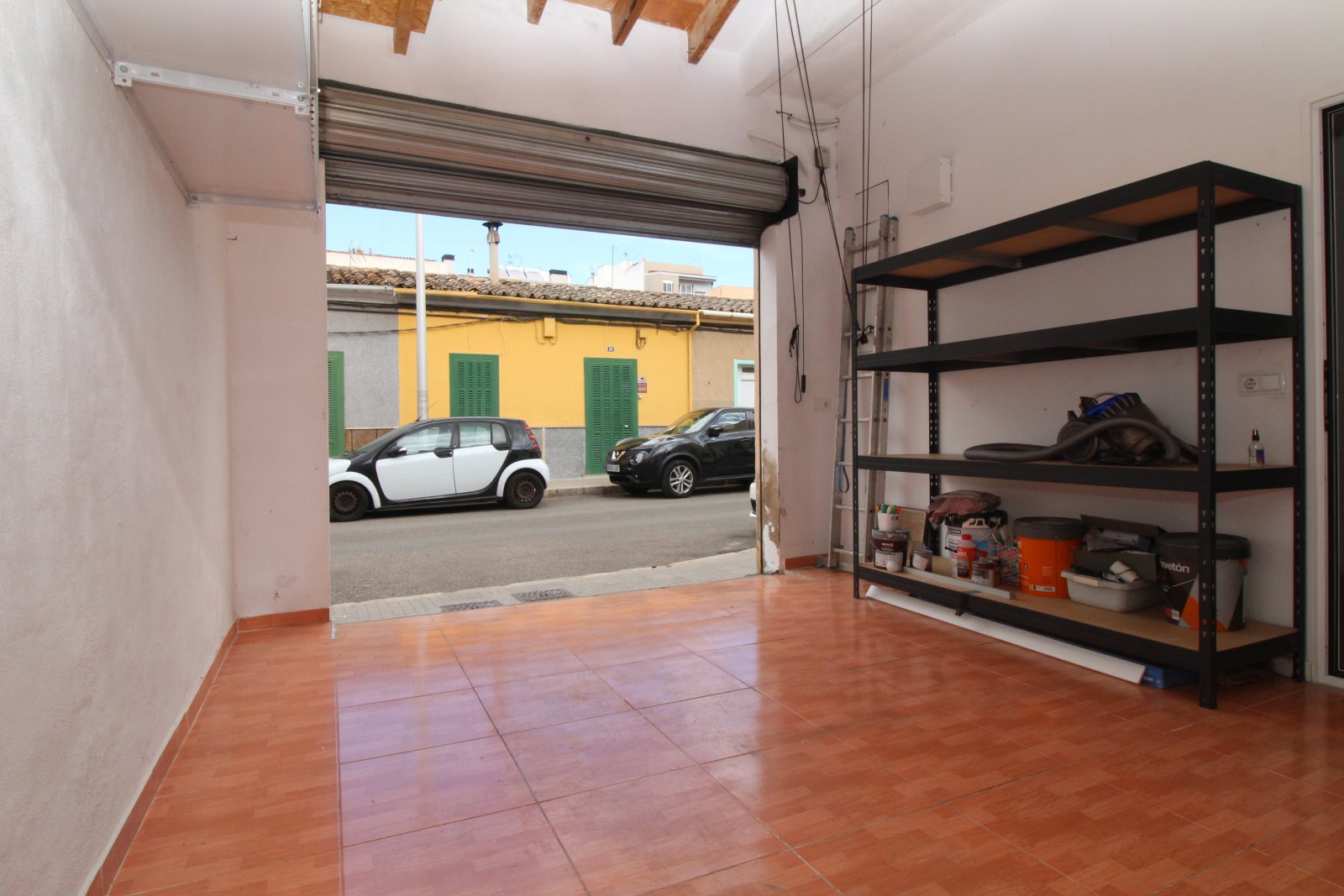 Garage Garage