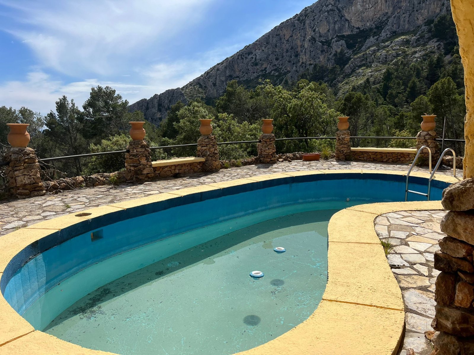 Pool Pool
