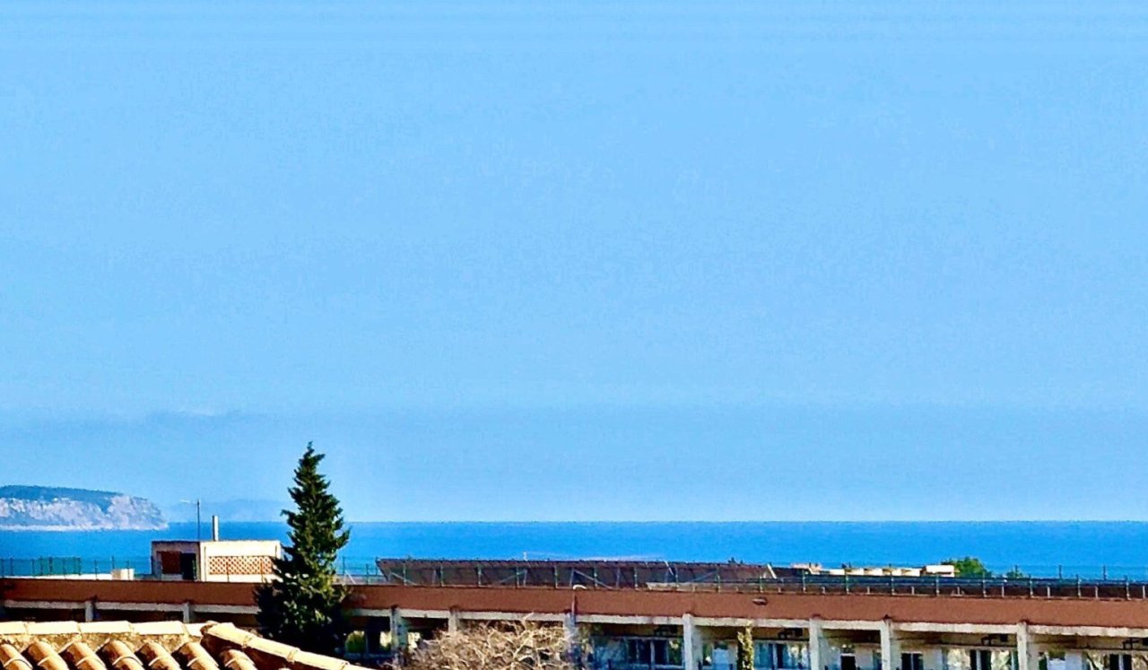Mit Blick auf das Meer Mit Blick auf das Meer