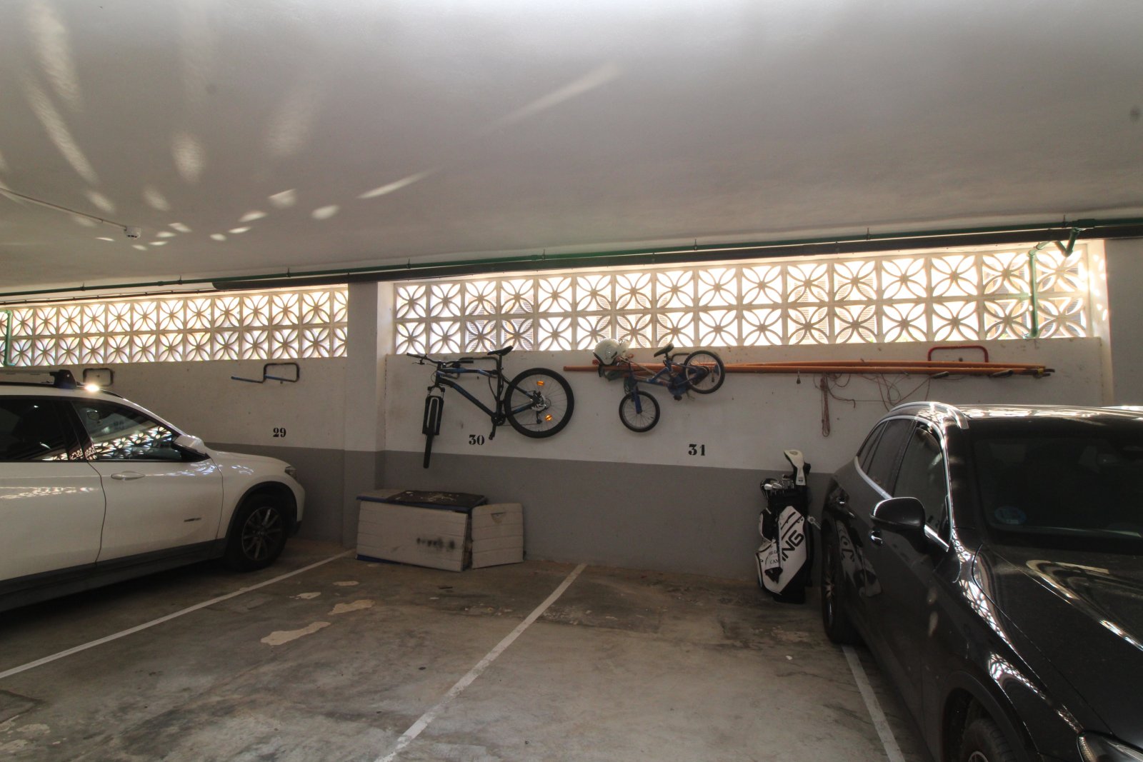 Garage Garage