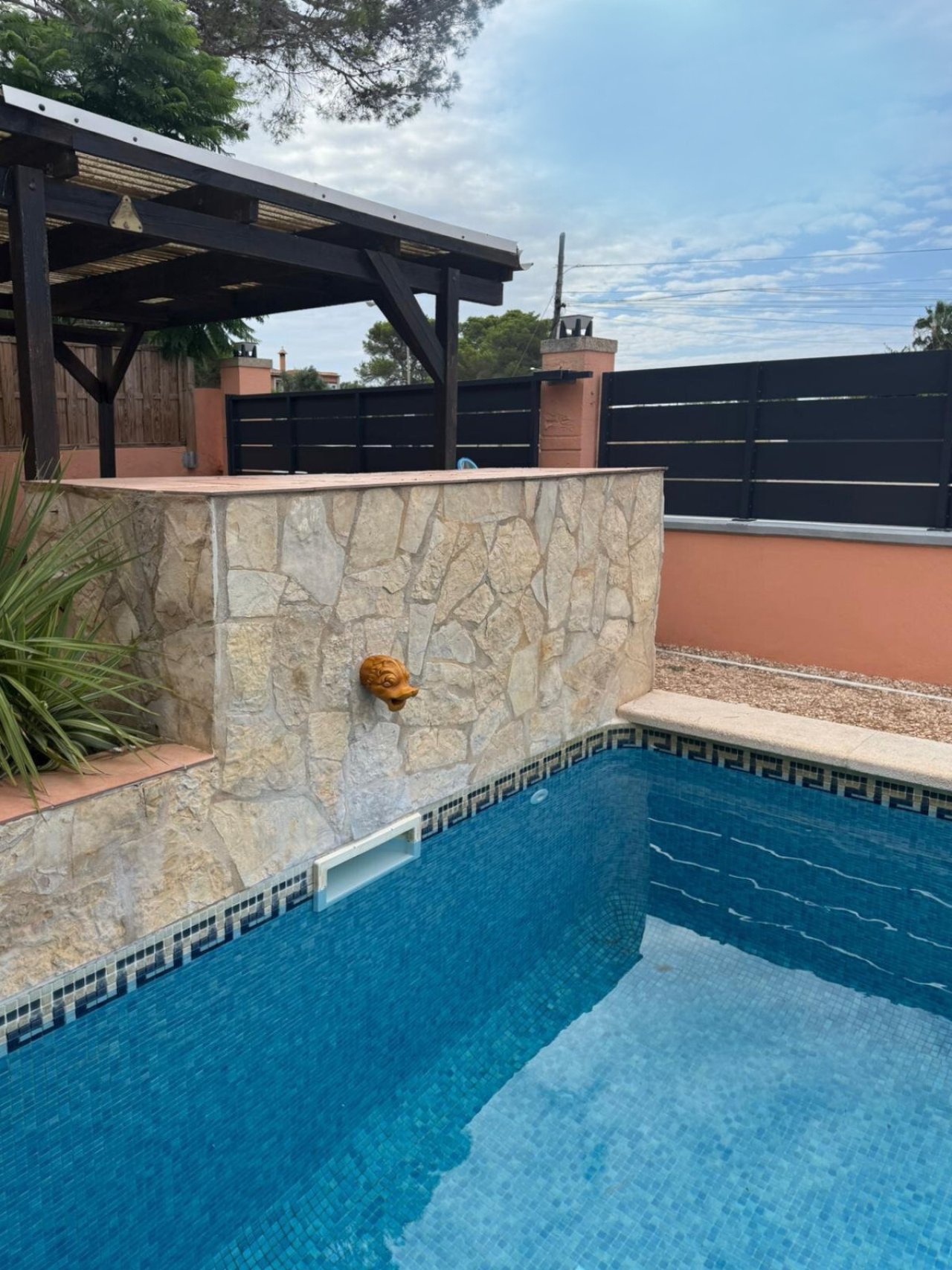 Pool Pool