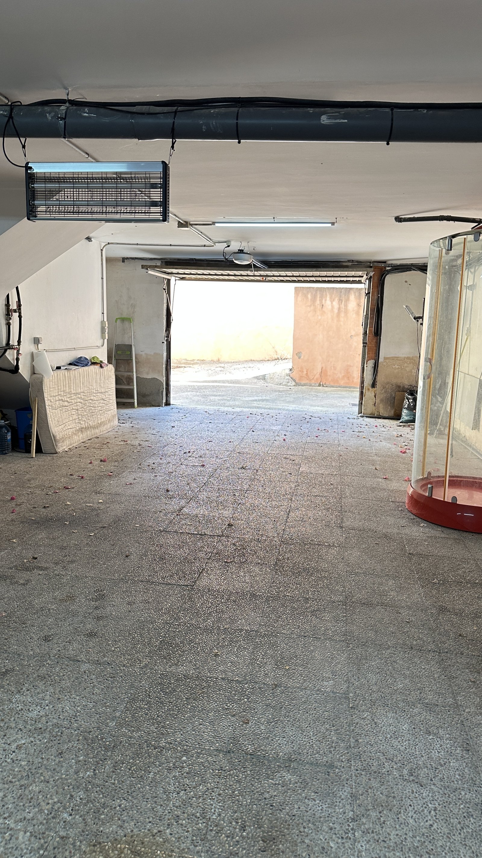 Garage Garage
