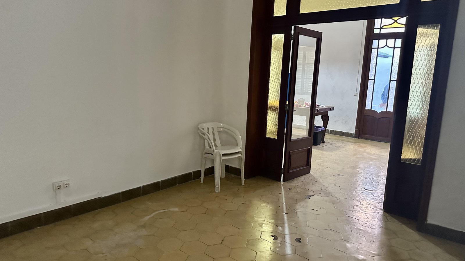 Wohnung im Stadthaus zur Renovierung 