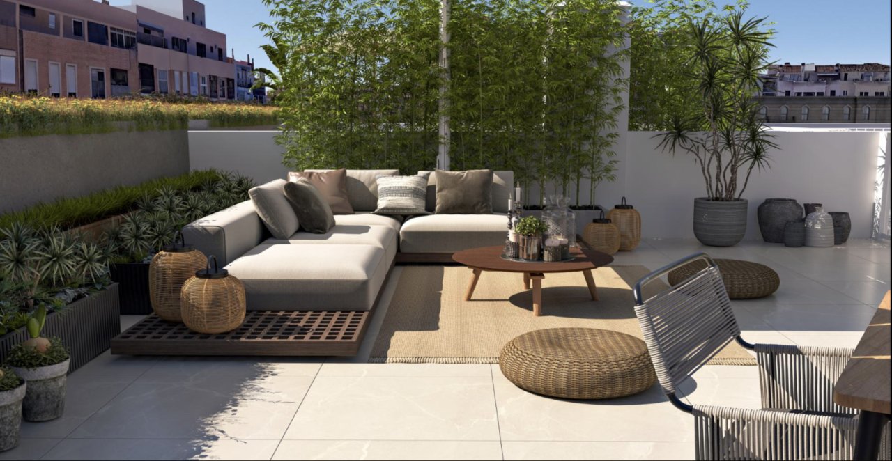 Exklusive Dachterrasse mit vielseitigen Nutzungszonen und hochwertiger Materialausstattung Exklusive Dachterrasse mit vielseitigen Nutzungszonen und hochwertiger Materialausstattung