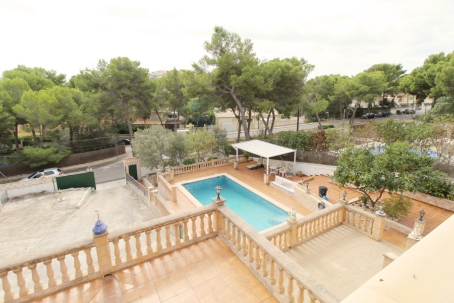 Santa Ponca. Villenanwesen mit Pool und Garage  Santa Ponca. Villenanwesen mit Pool und Garage