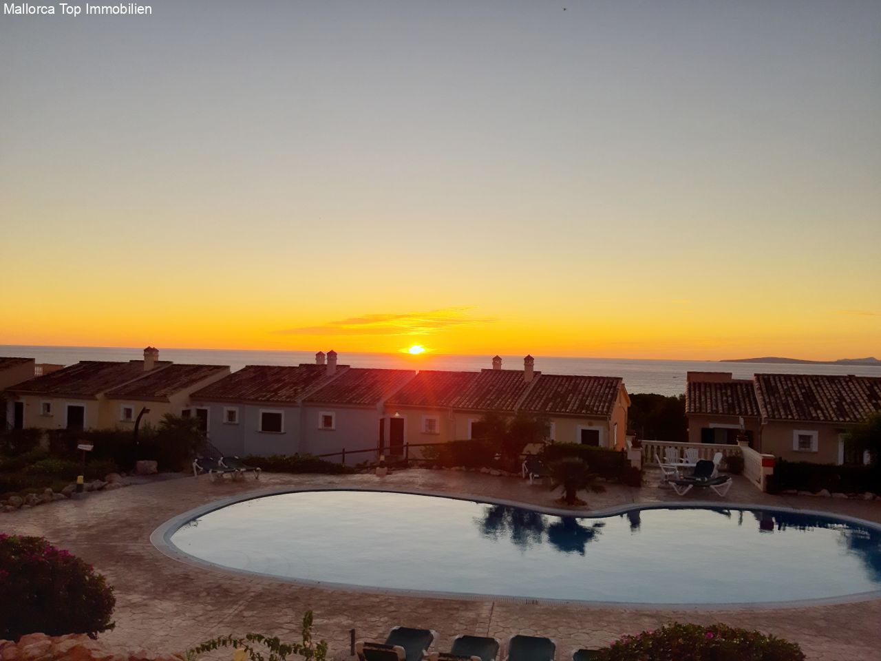 Gemütliche Wohnung mit Meerblick in bevorzugter Wohnanlage  Gemütliche Wohnung mit Meerblick in bevorzugter Wohnanlage
