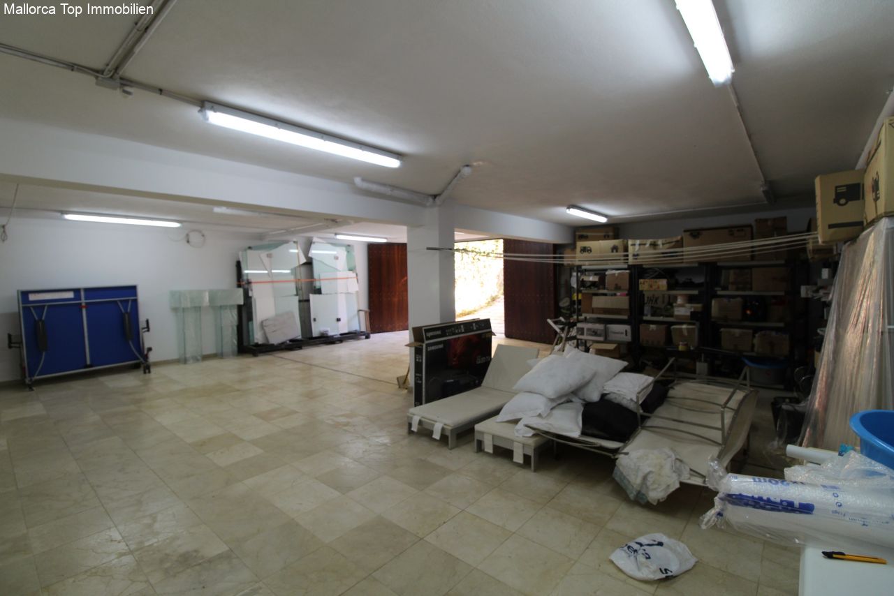 Garage Garage