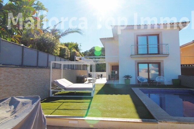 Bahia Azul - Modernes Einfamilienhaus mit Pool  Bahia Azul - Modernes Einfamilienhaus mit Pool