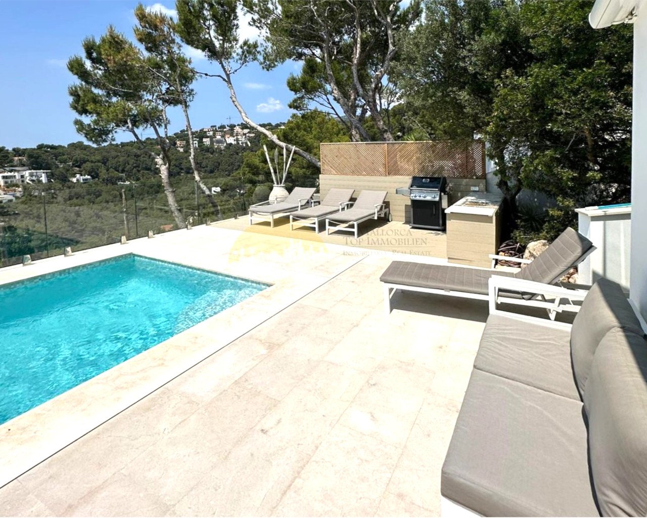 Pool Pool