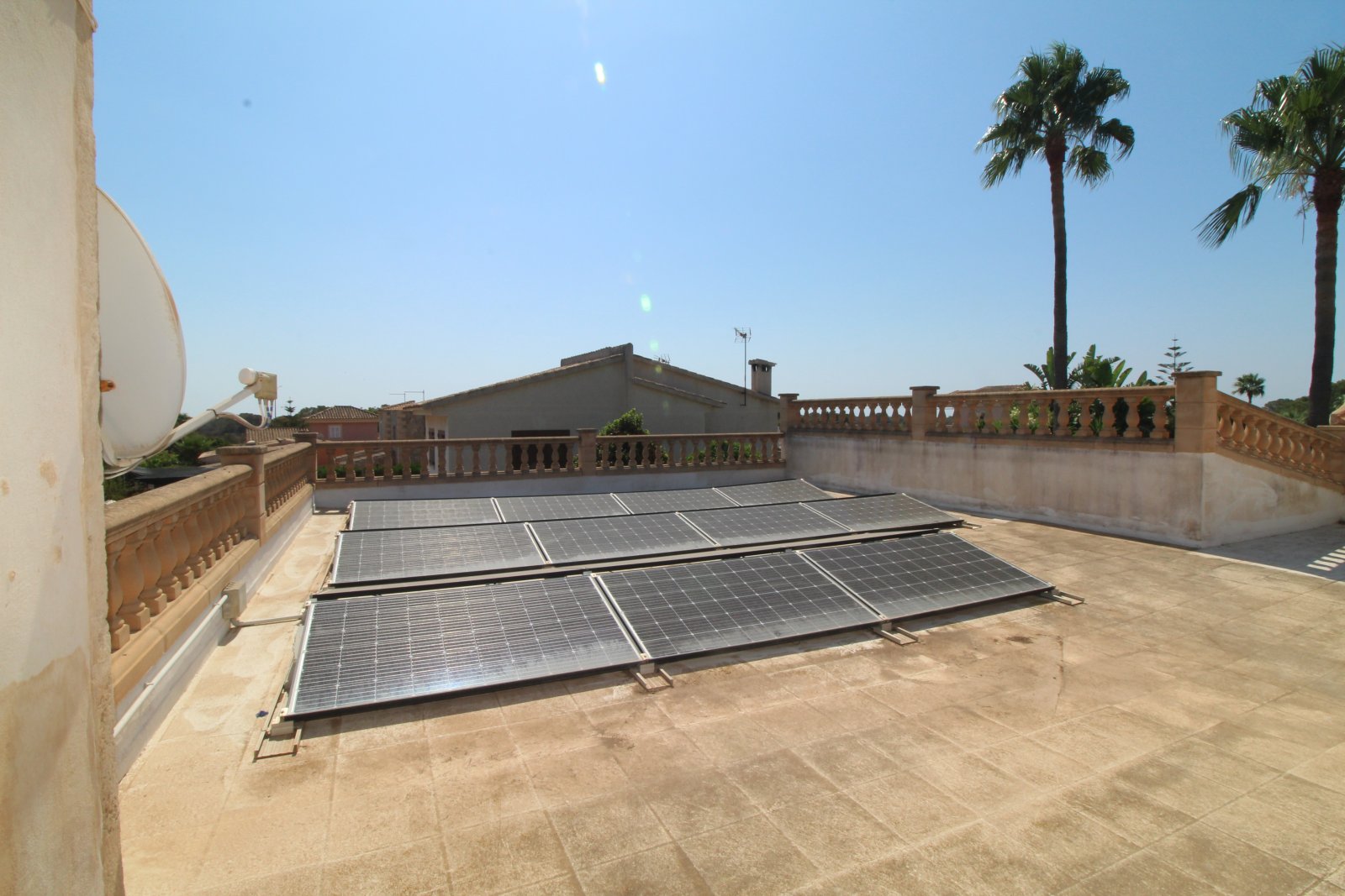 Dach mit Solar Dach mit Solar