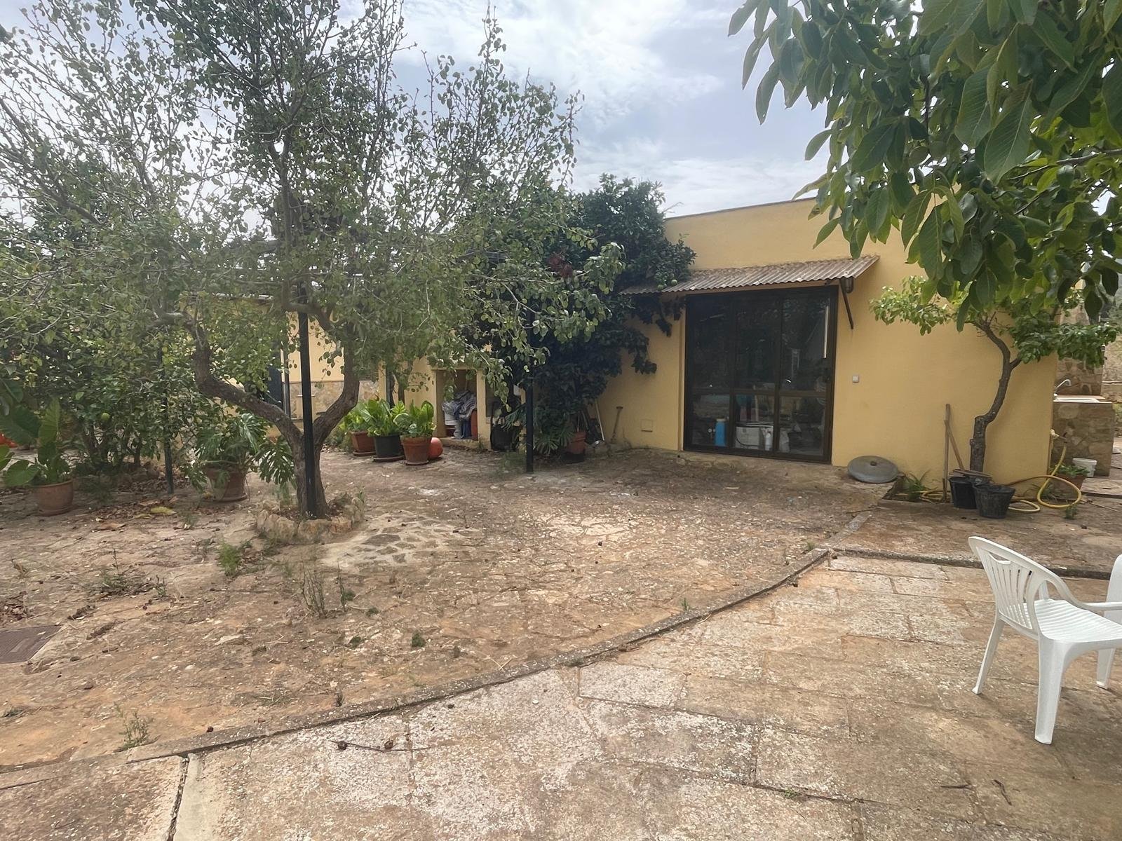 Finca in Santa Eugènia – with great potential to personalise