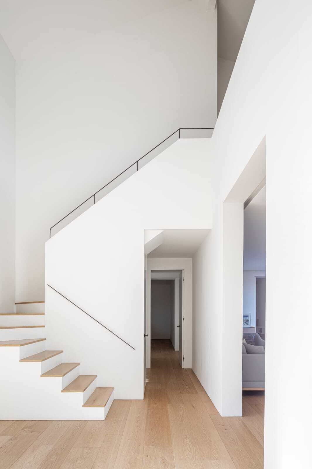 Elegant property with spacious plot and high-quality furnishings - your retreat in the countryside