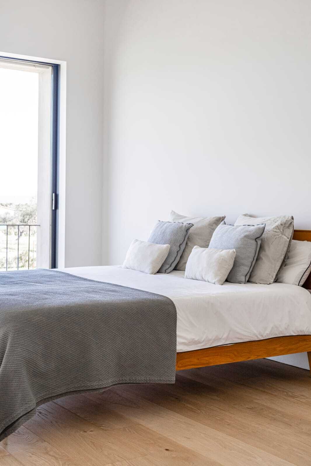 Elegant property with spacious plot and high-quality furnishings - your retreat in the countryside