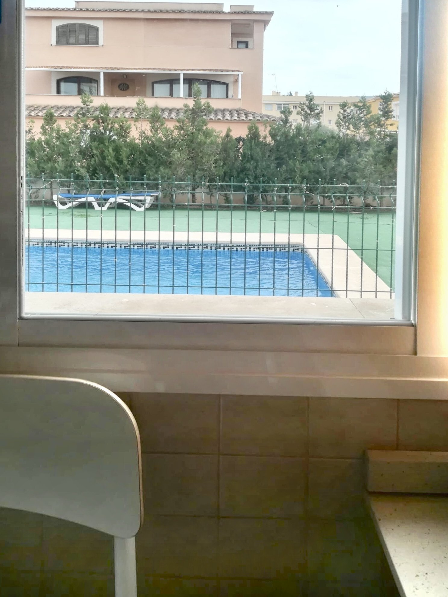 Charming Ground-Floor Apartment– With Private Garden and Pool Access