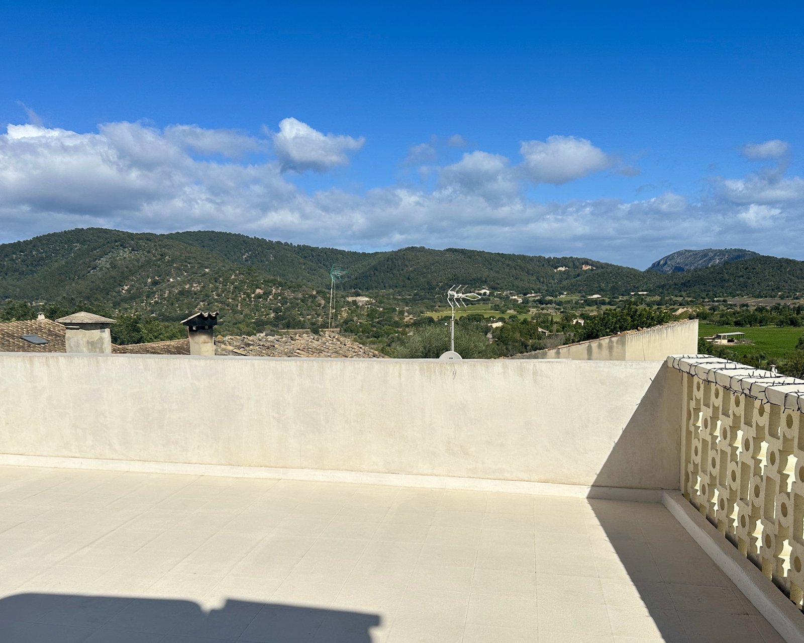 Charming Mallorcan Townhouse in Campanet