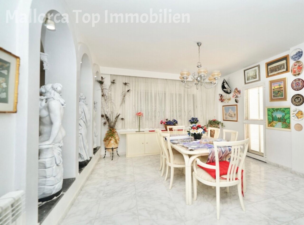 Villa with rental license for 8 beds in El Arenal