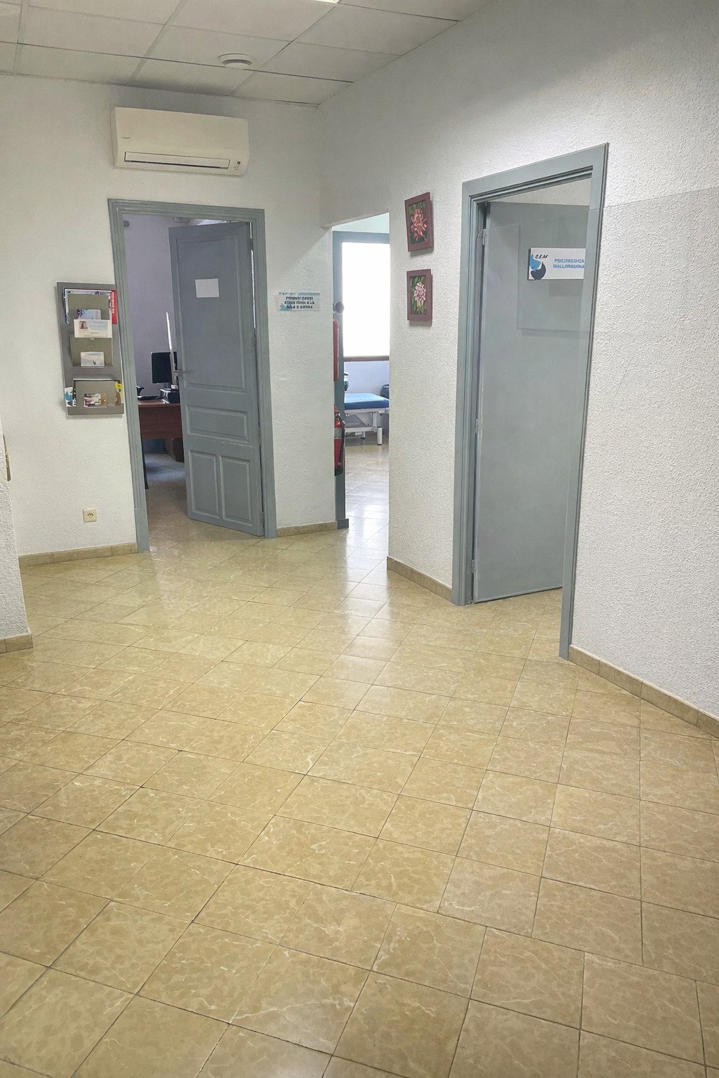 Unique Townhouse with Character in Llucmajor – Plaza de España