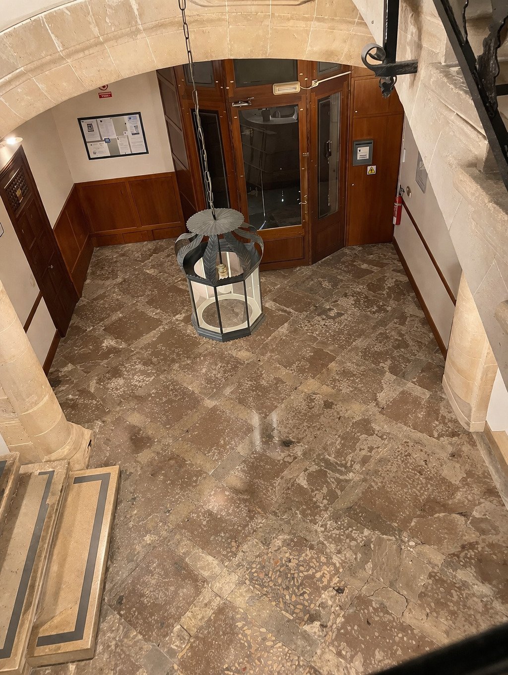 Unique Townhouse with Character in Llucmajor – Plaza de España