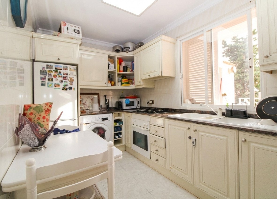 Mediterranean Freedom on Multiple Levels – Townhouse with Expansive Terraces and Sea Views