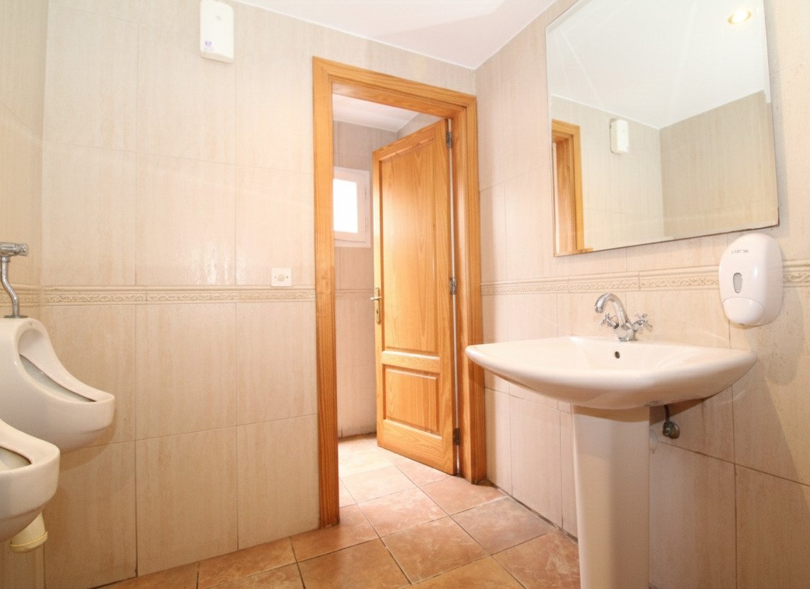 Mediterranean Freedom on Multiple Levels – Townhouse with Expansive Terraces and Sea Views