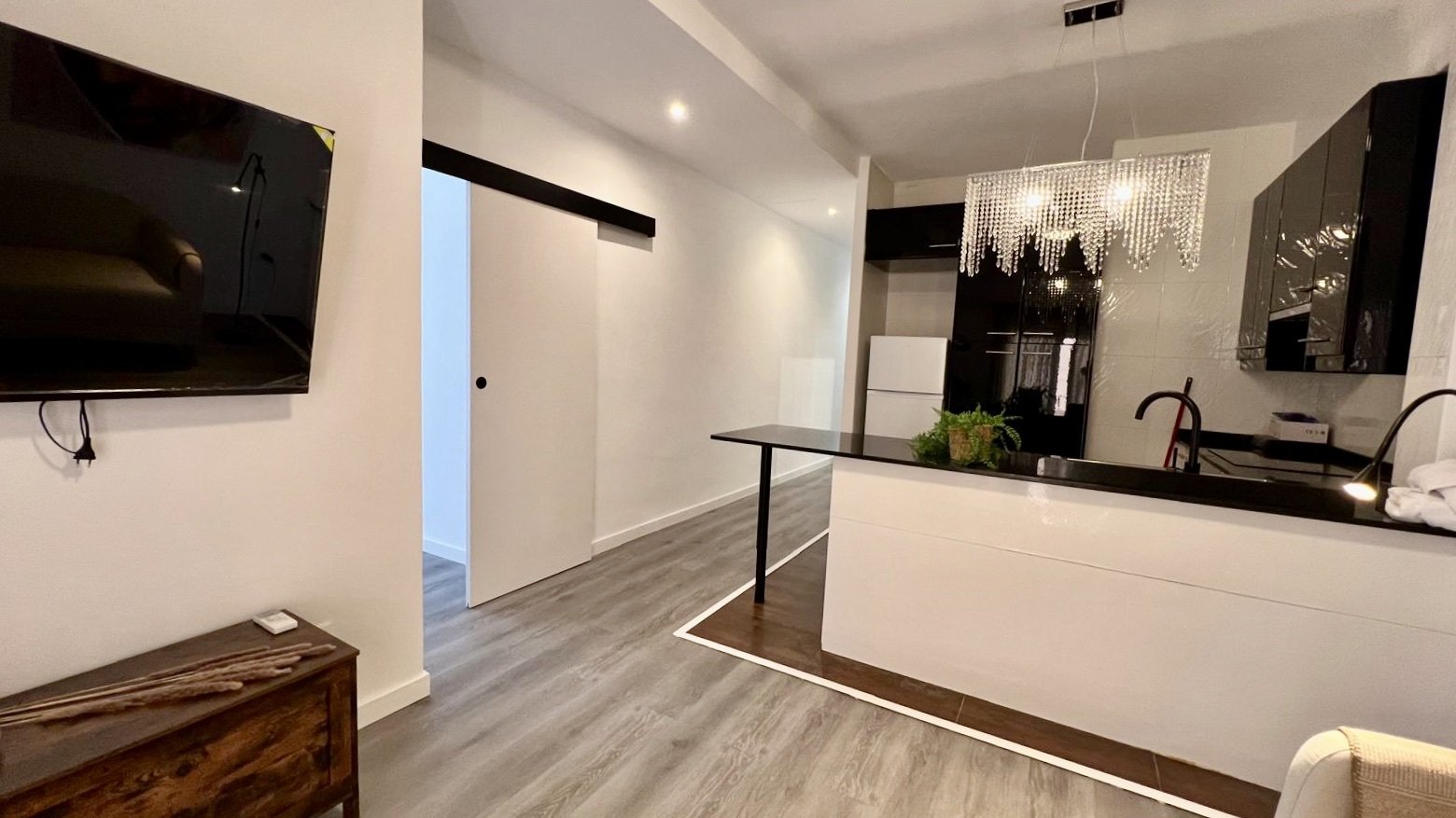 Renovated, furnished apartment with lift in El Arenal