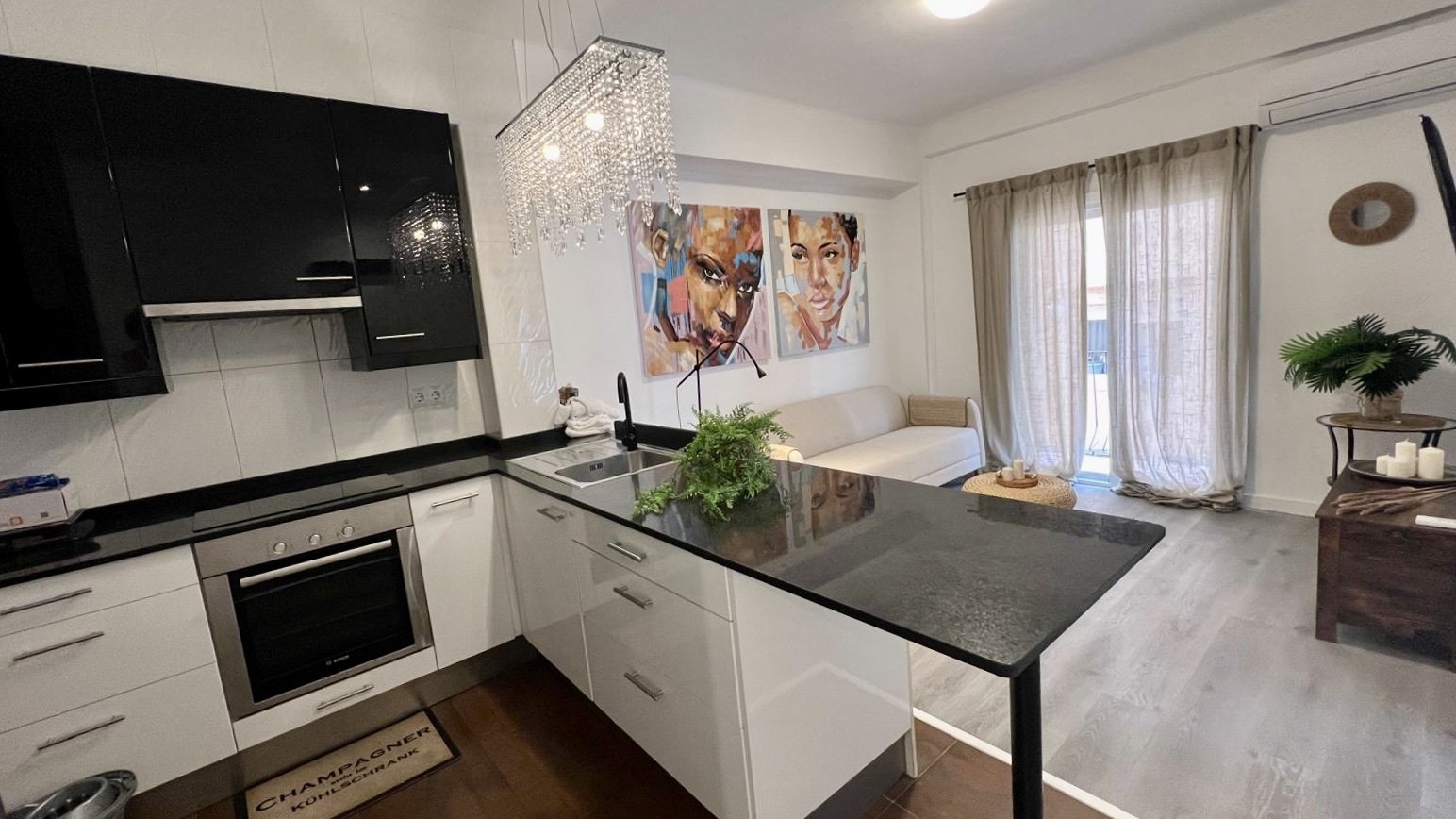 Renovated, furnished apartment with lift in El Arenal