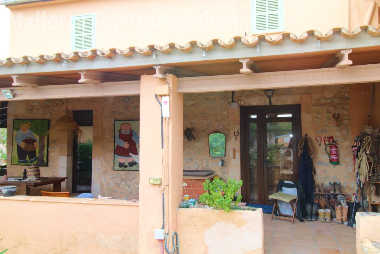 Finca mit Gästehaus () Finca mit Gästehaus ()