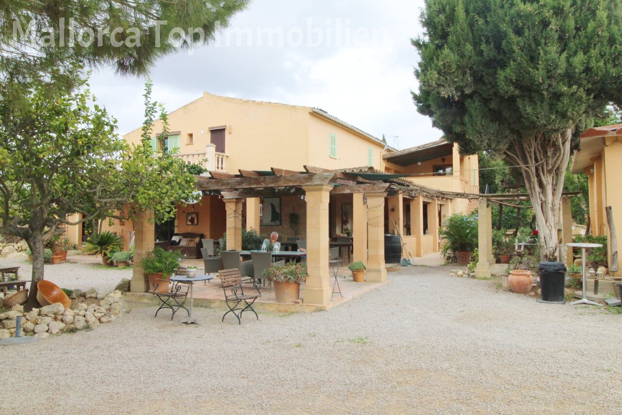 Finca mit Gästehaus () Finca mit Gästehaus ()