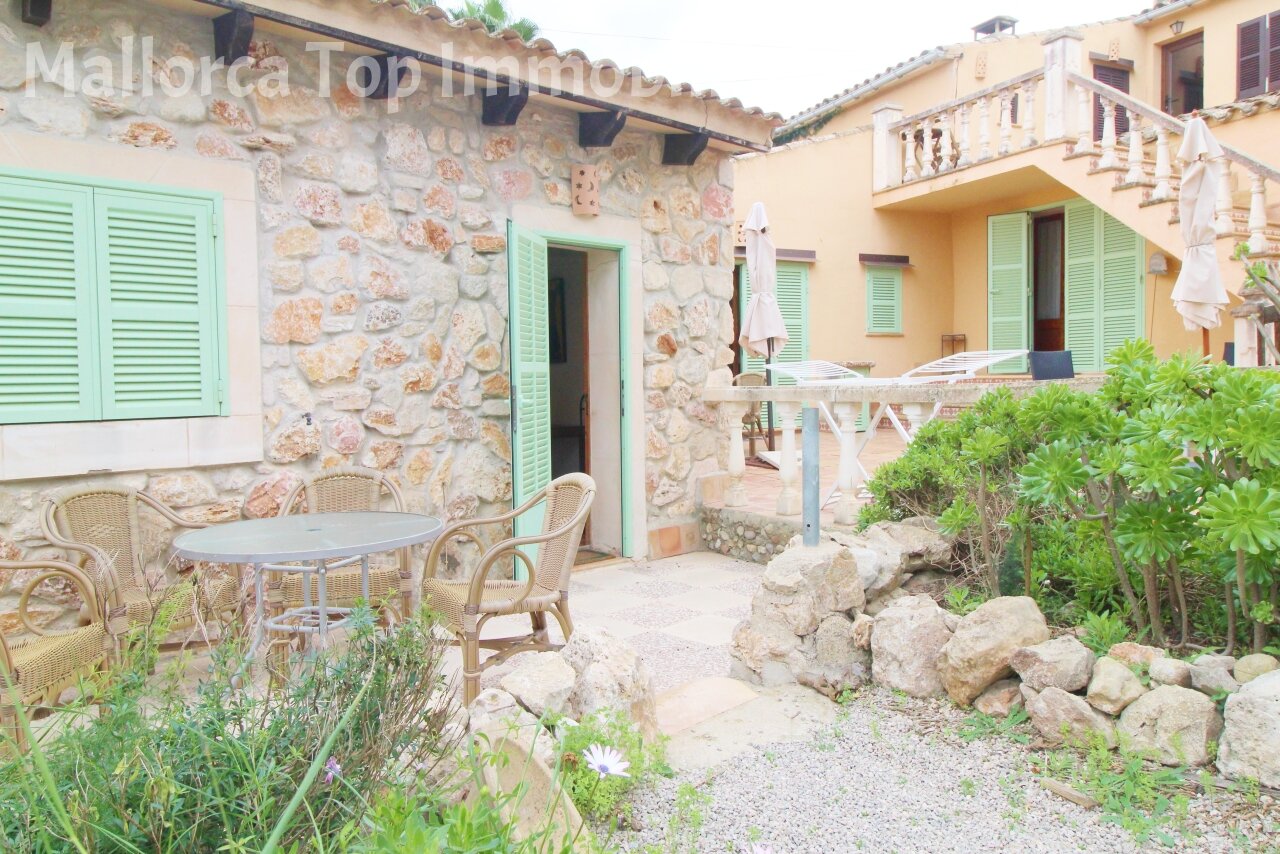 Finca mit Gästehaus () Finca mit Gästehaus ()