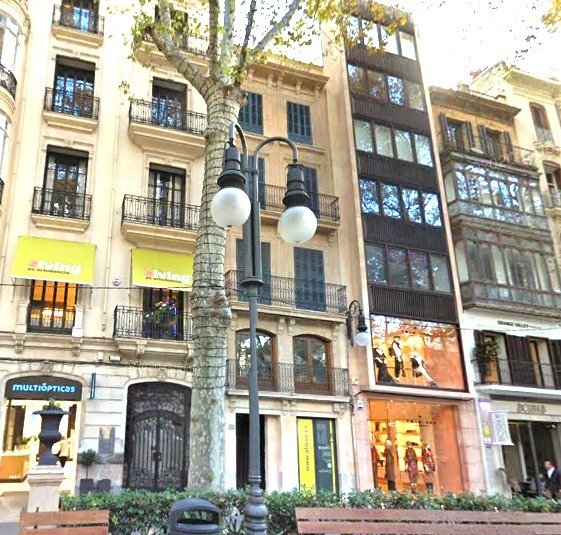 Dream maisonette flat in an exclusive location Dream maisonette flat in an exclusive location
