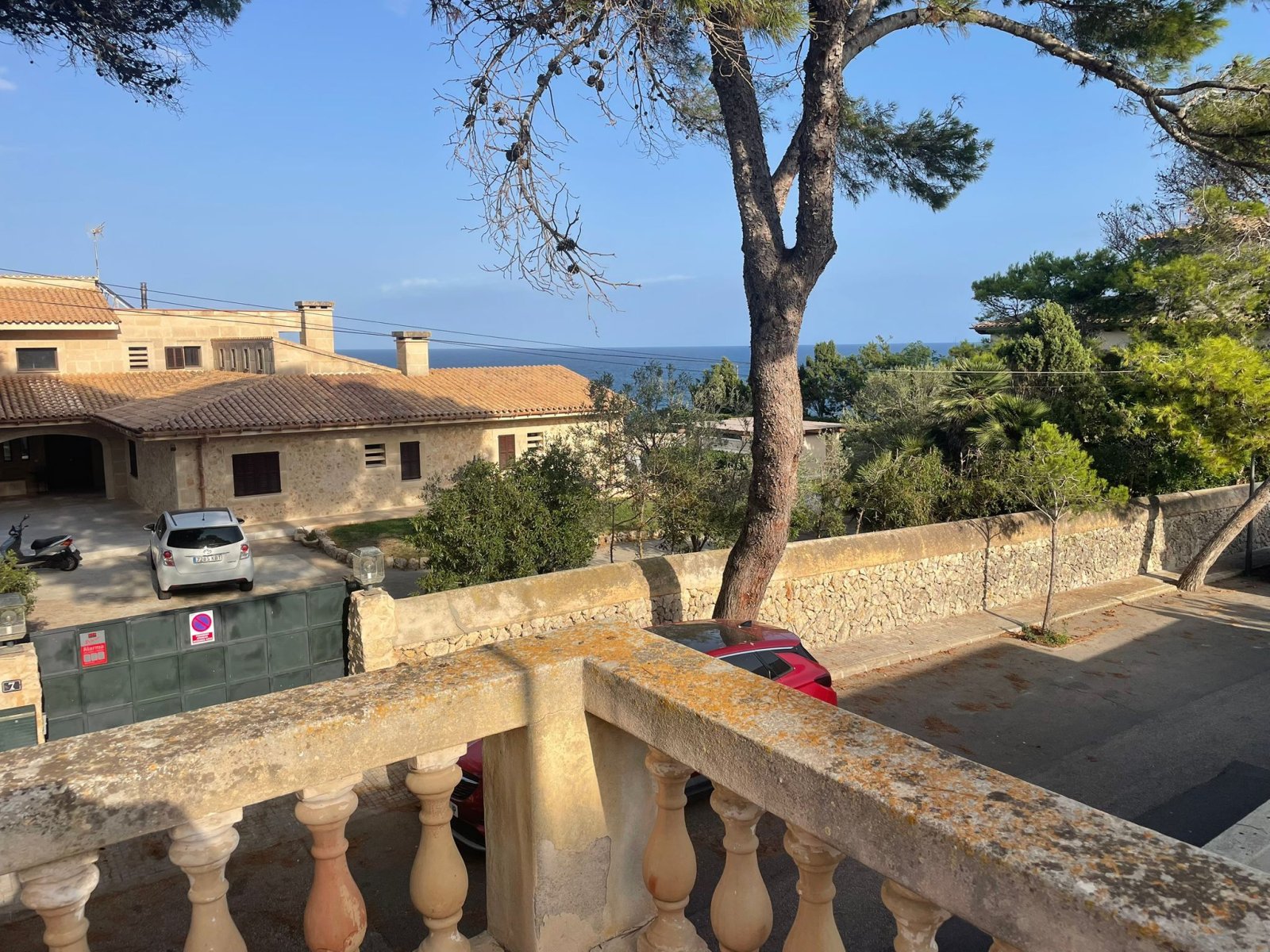 Panoramic terrace with sea view and classic stone balustrade Panoramic terrace with sea view and classic stone balustrade