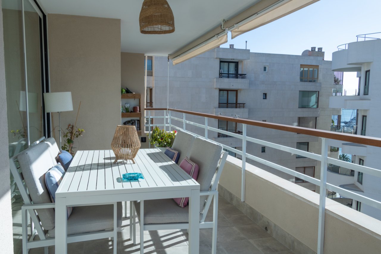Sun-soaked balcony loggia with awning protection and unobstructed view Sun-soaked balcony loggia with awning protection and unobstructed view