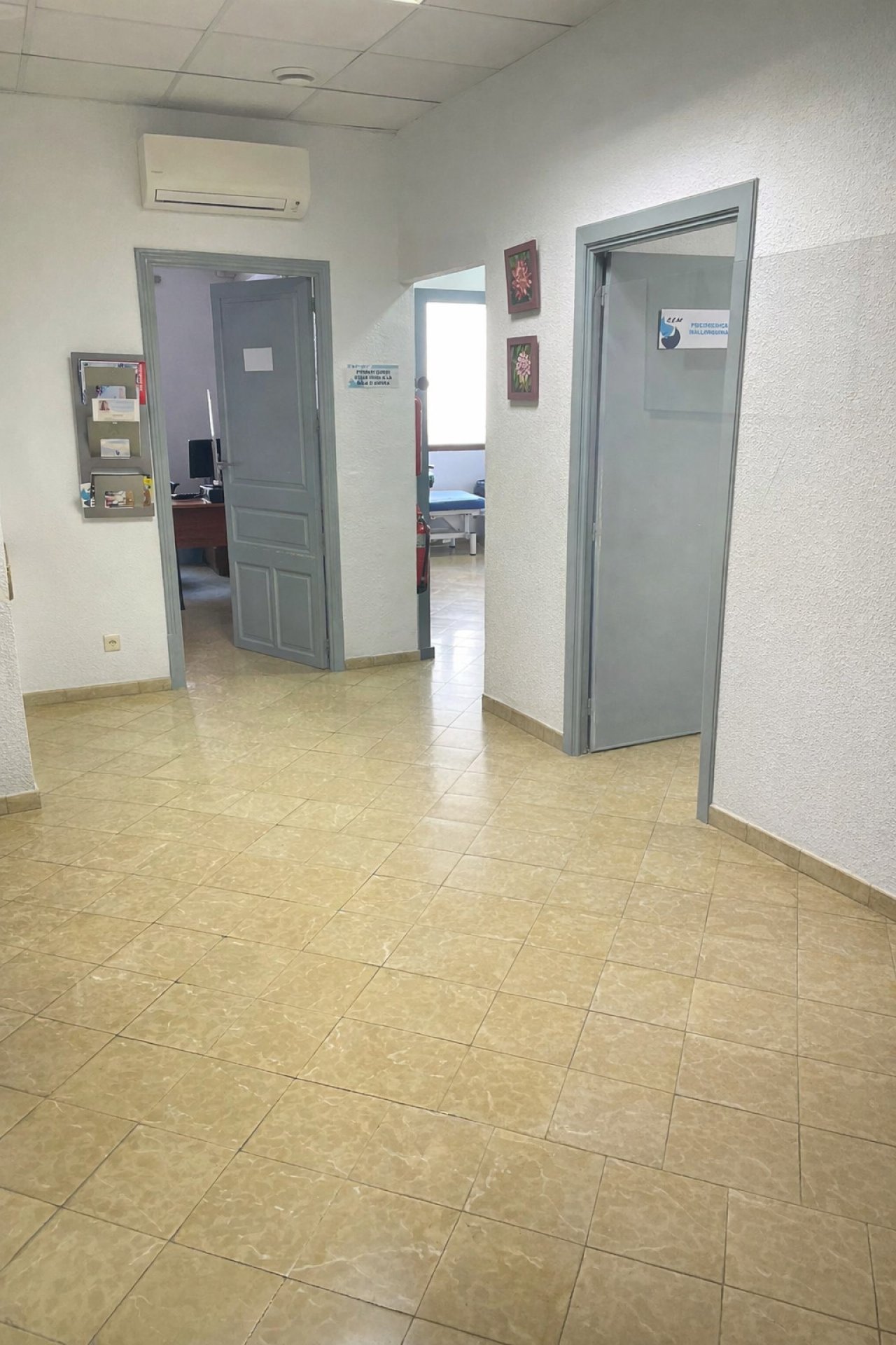 Functionally designed corridor area with practical room access and air conditioning